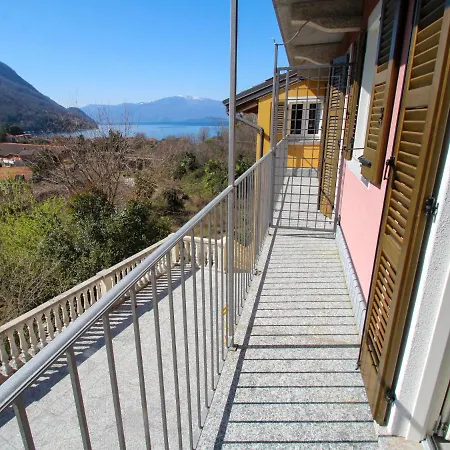 Locazione Turistica Il Sole Di Calde-5 Apartmán Castelveccana