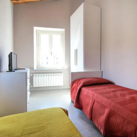 Locazione Turistica Il Sole Di Calde-5 * Castelveccana